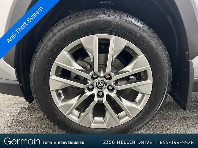 Photo of 2020 Silver Sky Metallic Toyota RAV4