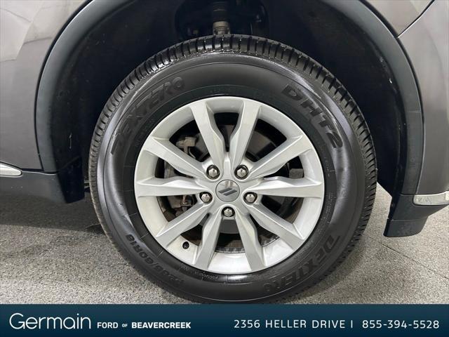 Photo of 2019 Granite Clearcoat Dodge Durango
