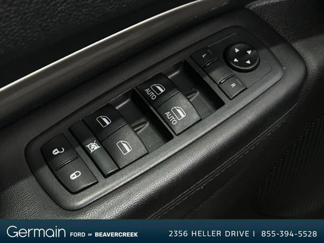 Photo of 2019 Granite Clearcoat Dodge Durango
