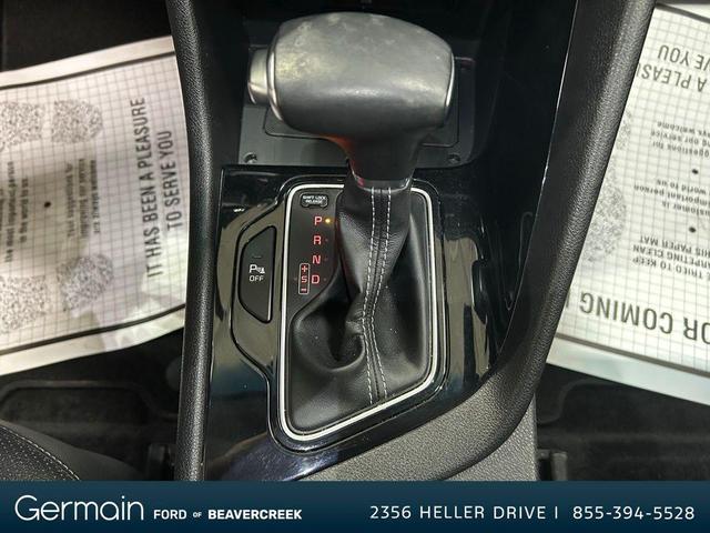 Photo of 2020 Snow White Pearl Kia Niro