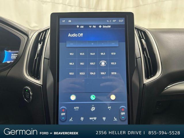 Photo of 2022 Stone Blue Metallic Ford Edge