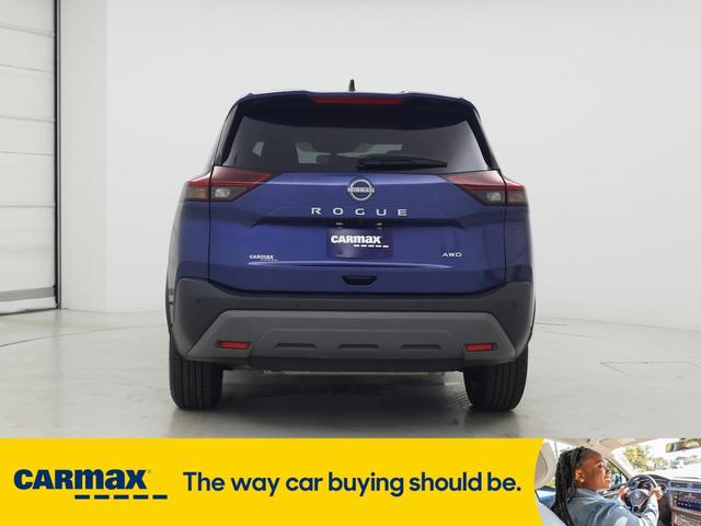 Photo of 2023 Blue Nissan Rogue