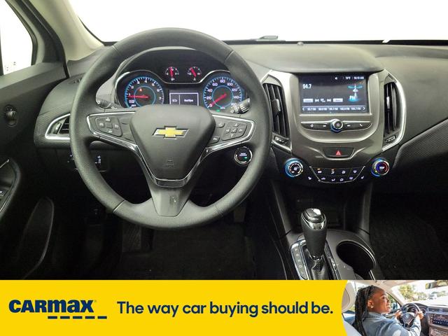 Photo of 2018 Red Chevrolet Cruze