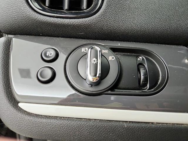 Photo of 2019 Black MINI Countryman