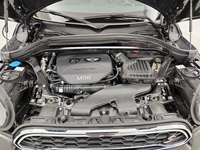 Photo of 2019 Black MINI Countryman