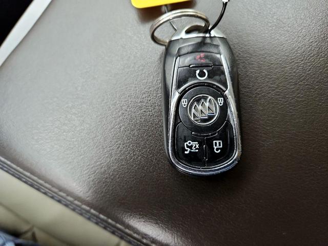 Photo of 2019 White Buick LaCrosse