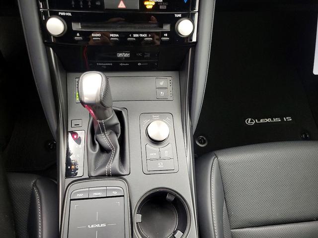 Photo of 2023 Silver Lexus IS 500