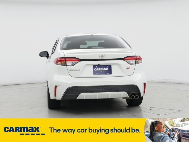 Photo of 2021 White Toyota Corolla
