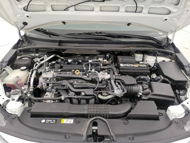 Photo of 2021 White Toyota Corolla