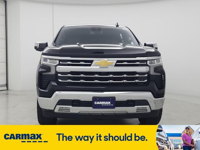 Photo of 2024 Black Chevrolet Silverado 1500
