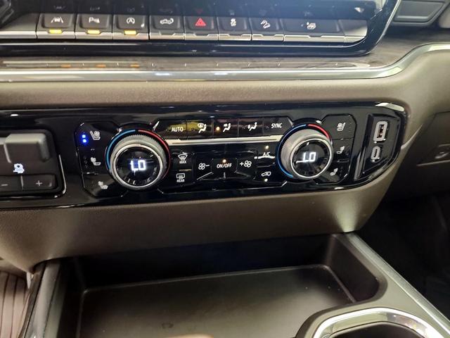 Photo of 2024 Black Chevrolet Silverado 1500