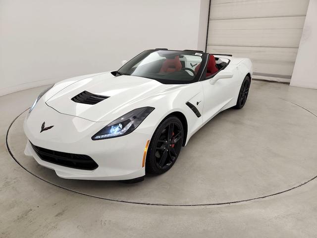 Photo of 2019 White Chevrolet Corvette