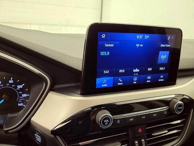 Photo of 2021 Black Ford Escape