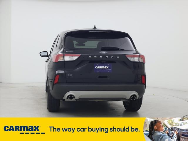Photo of 2021 Black Ford Escape
