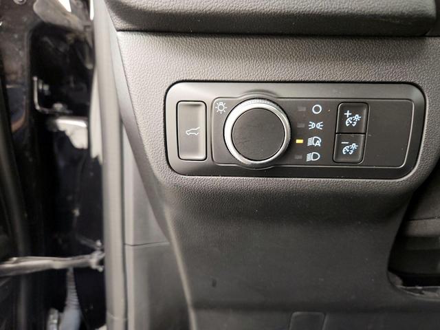 Photo of 2021 Black Ford Escape
