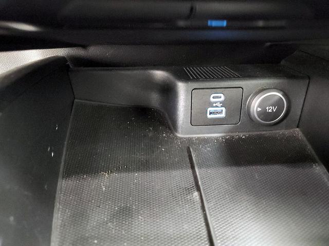 Photo of 2021 Black Ford Escape