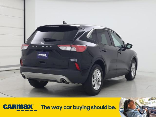 Photo of 2021 Black Ford Escape