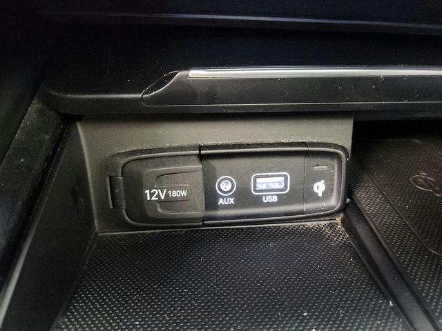 Photo of 2019 Gray Genesis G70