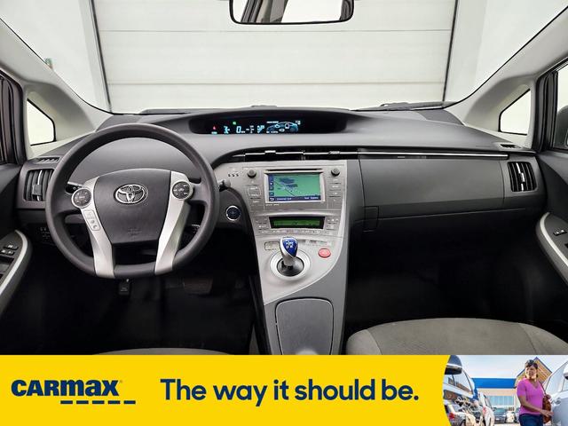 Photo of 2015 Silver Toyota Prius