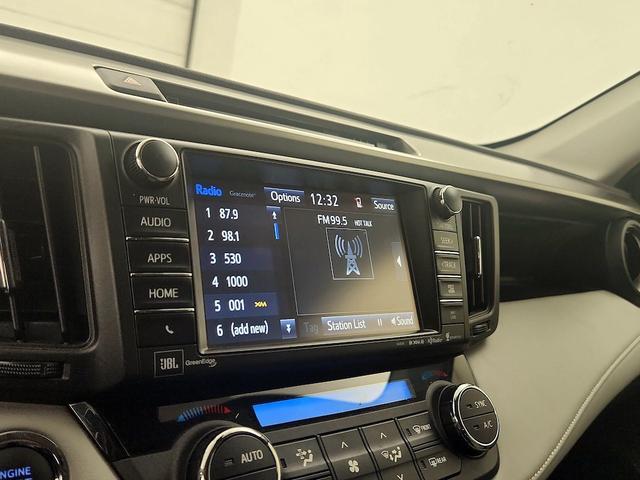 Photo of 2017 Gray Toyota RAV4
