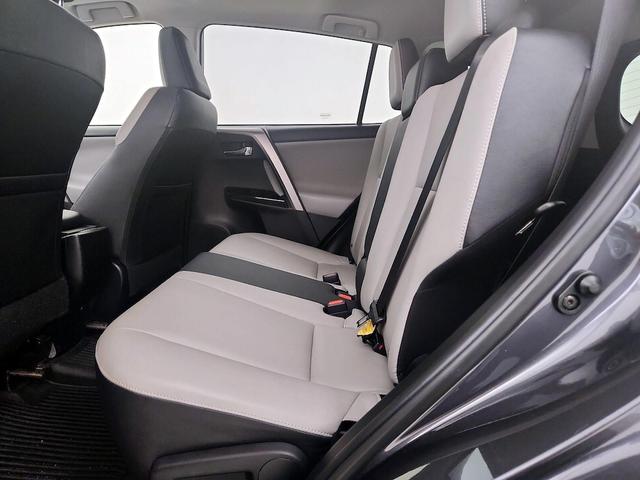 Photo of 2017 Gray Toyota RAV4
