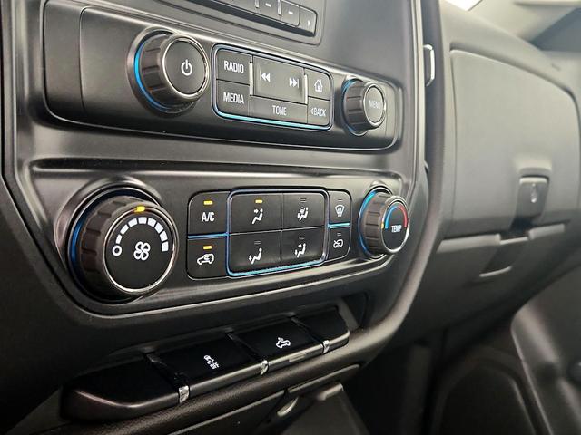 Photo of 2016 White Chevrolet Silverado 1500