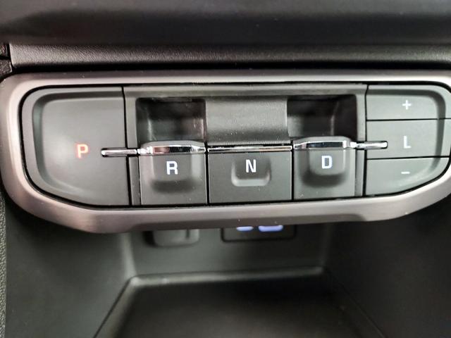 Photo of 2022 Black GMC Acadia