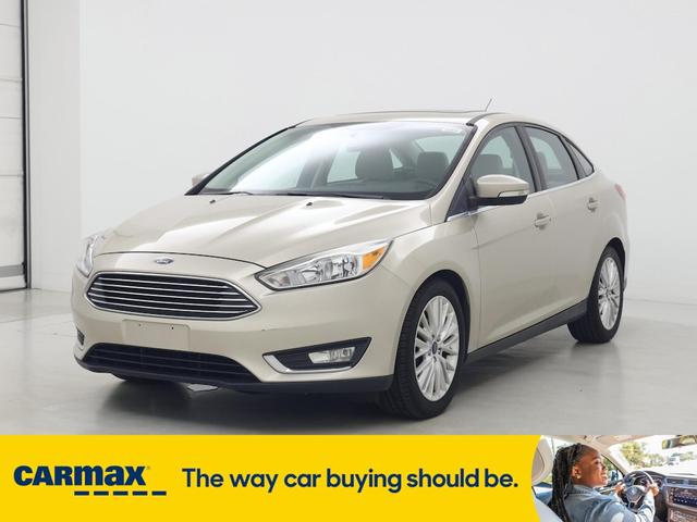 Photo of 2018 Gold Ford Focus