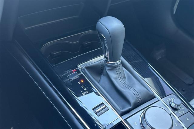 Photo of 2025 Snowflake White Pearl Mica Mazda CX-30