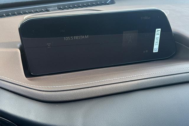 Photo of 2025 Gray Mazda CX-30