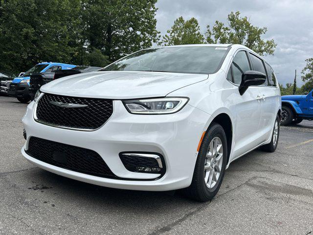 Photo of 2026 Pw7 Chrysler Pacifica