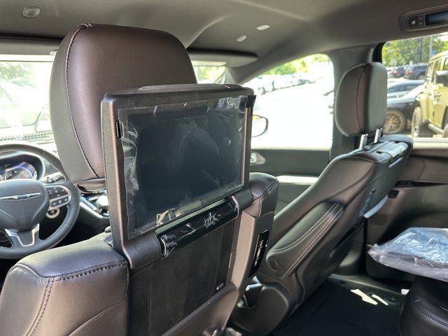 Photo of 2026 Pxj Chrysler Pacifica