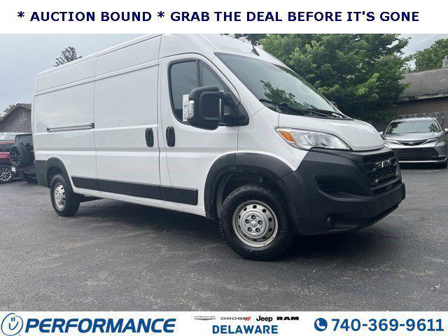 Photo of 2023 Bright White Clearcoat RAM ProMaster 2500