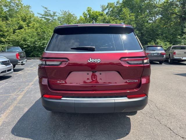 Photo of 2023 Velvet Red Pearlcoat Jeep Grand Cherokee L