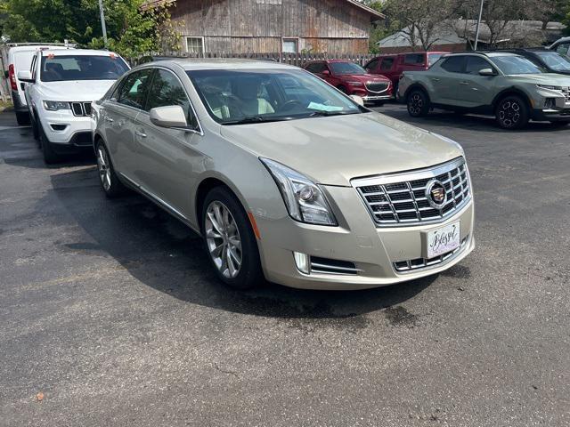 Photo of 2013 Silver Coast Metallic Cadillac XTS