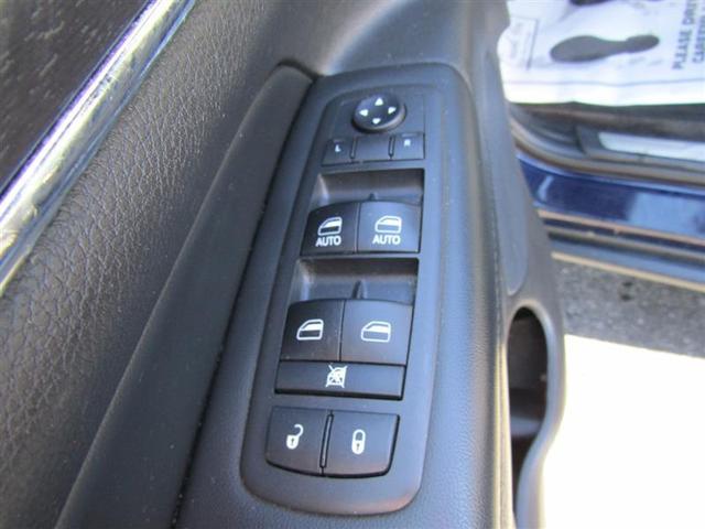 Photo of 2018 True Blue Pearlcoat Jeep Grand Cherokee