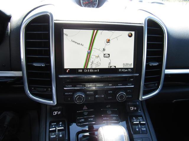 Photo of 2014 Black Porsche Cayenne