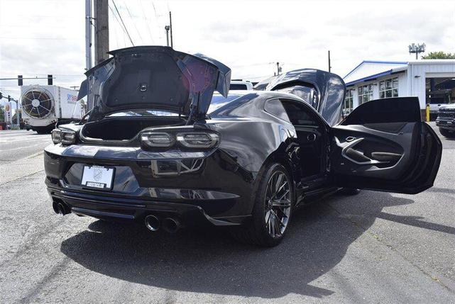 Photo of 2023 Black Chevrolet Camaro