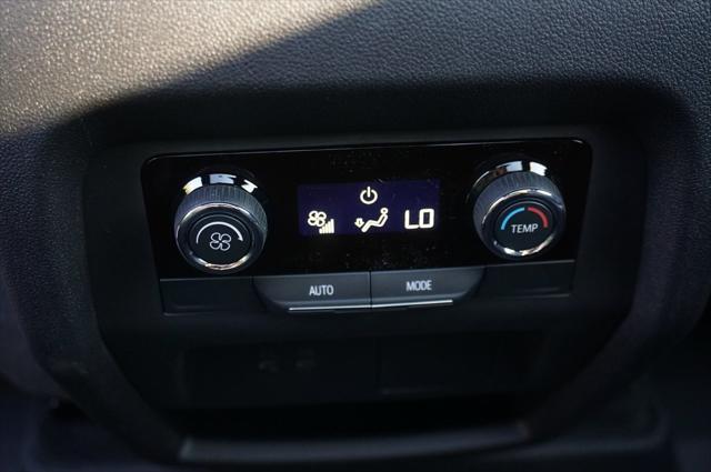 Photo of 2025 Radiant Red Chevrolet Traverse
