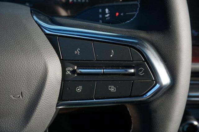 Photo of 2025 Radiant Red Chevrolet Traverse