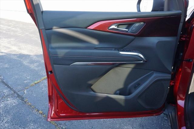 Photo of 2025 Radiant Red Chevrolet Traverse