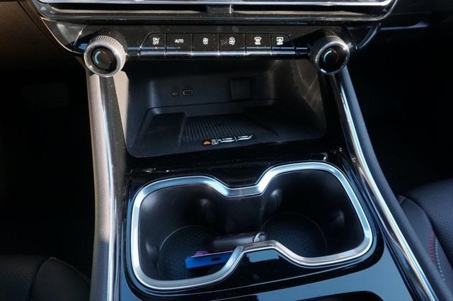Photo of 2025 Radiant Red Chevrolet Traverse