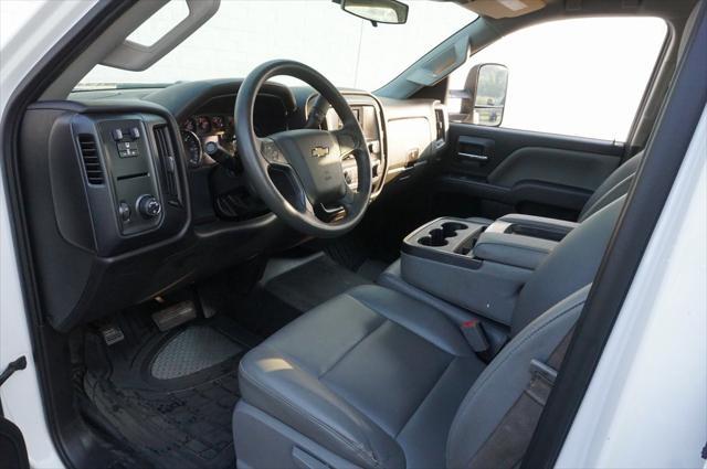 Photo of 2015 Summit White Chevrolet Silverado 3500