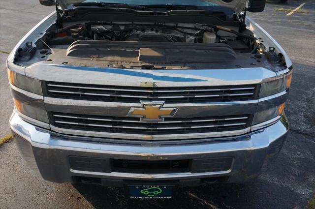 Photo of 2015 Summit White Chevrolet Silverado 3500