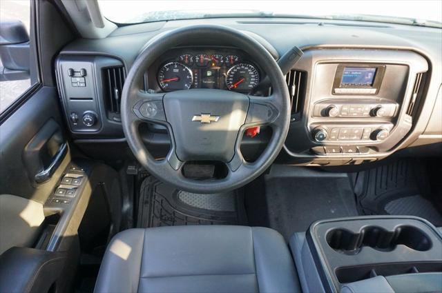 Photo of 2015 Summit White Chevrolet Silverado 3500