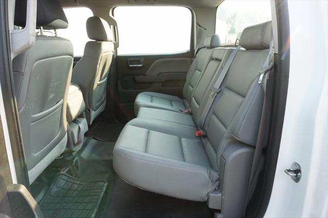 Photo of 2015 Summit White Chevrolet Silverado 3500