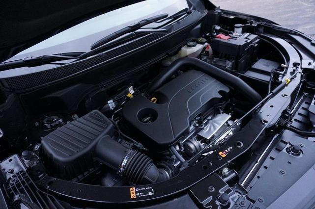 Photo of 2025 Mosaic Black Metallic Chevrolet Equinox