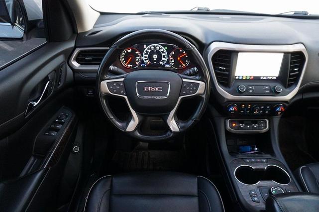 Photo of 2020 White Frost Tricoat GMC Acadia