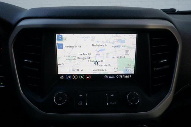 Photo of 2020 White Frost Tricoat GMC Acadia
