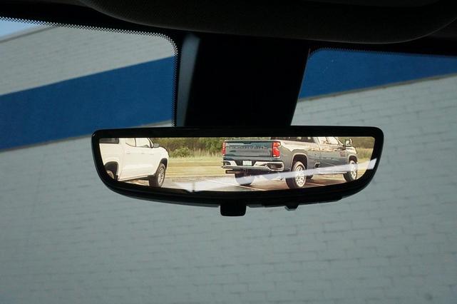Photo of 2020 White Frost Tricoat GMC Acadia
